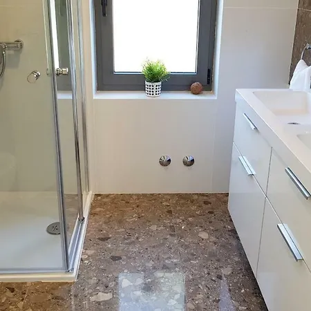 Vila Sara Sveti Petar u Sumi